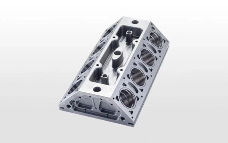 DMU 75 monoBLOCK Anwendung Motorblock