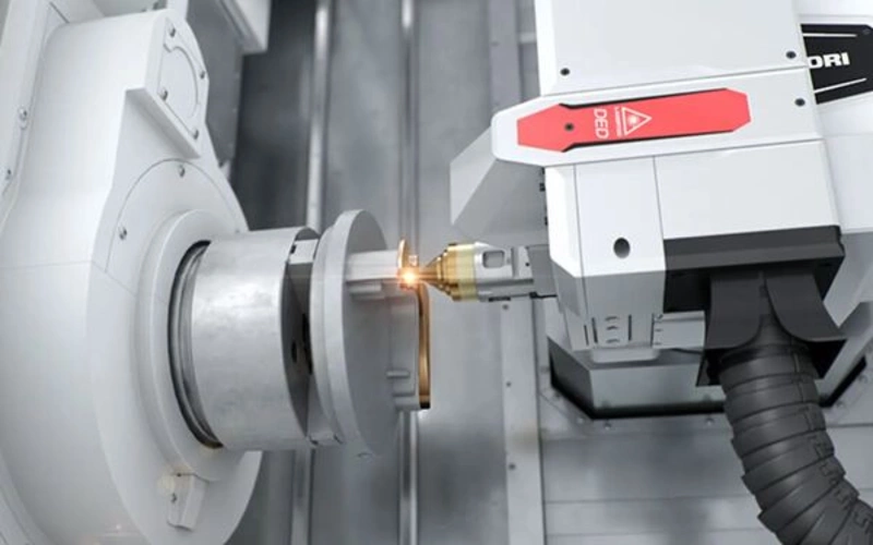 LASERTEC 3000 DED hybrid Anwendung Bimetall