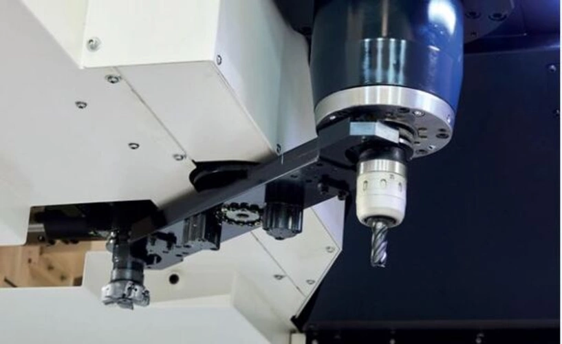 Yamazaki Mazak VCN-600 Werkzeugwechsler