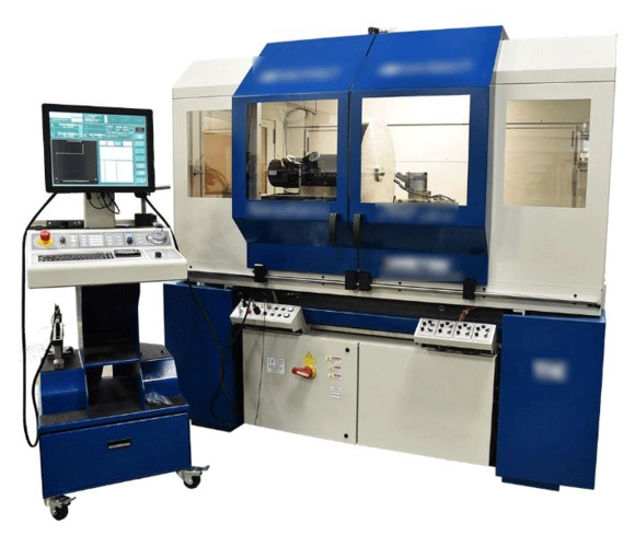 Hochpräzisions-Drehmaschine mit Schleif- und Fräsfunktionen